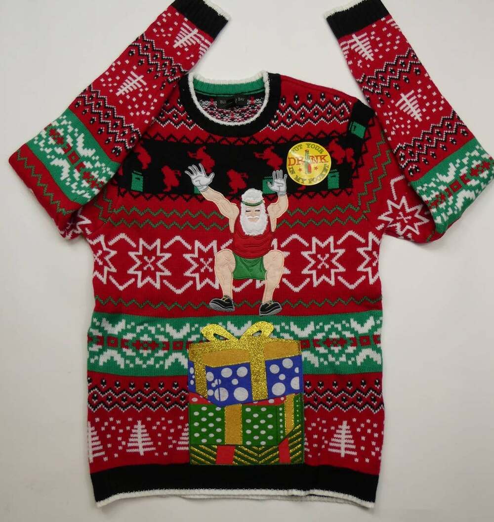 BLIZZARD BAY holiday sweater Santa Present sweater, medium, NEW